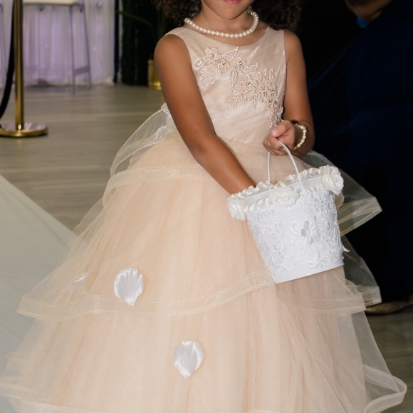 Elegant Cream Kids Formal Dress
